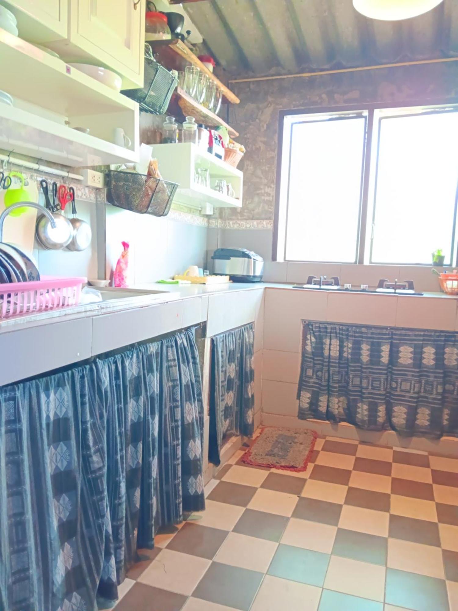 Happy House Backpackers Hostel ปาย ภายนอก รูปภาพ