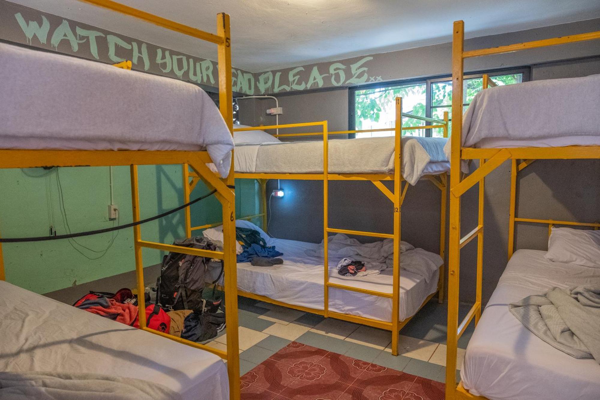 Happy House Backpackers Hostel ปาย ภายนอก รูปภาพ